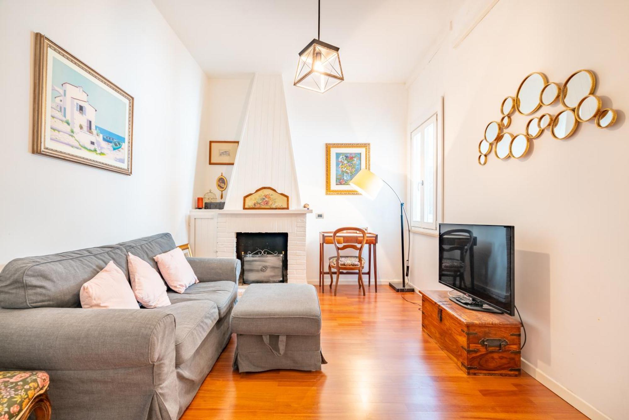 Perle Gemelle In Marina Apartment Cagliari Ngoại thất bức ảnh