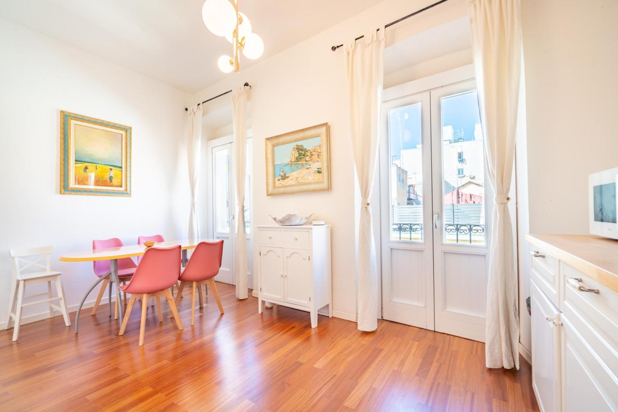 Perle Gemelle In Marina Apartment Cagliari Ngoại thất bức ảnh
