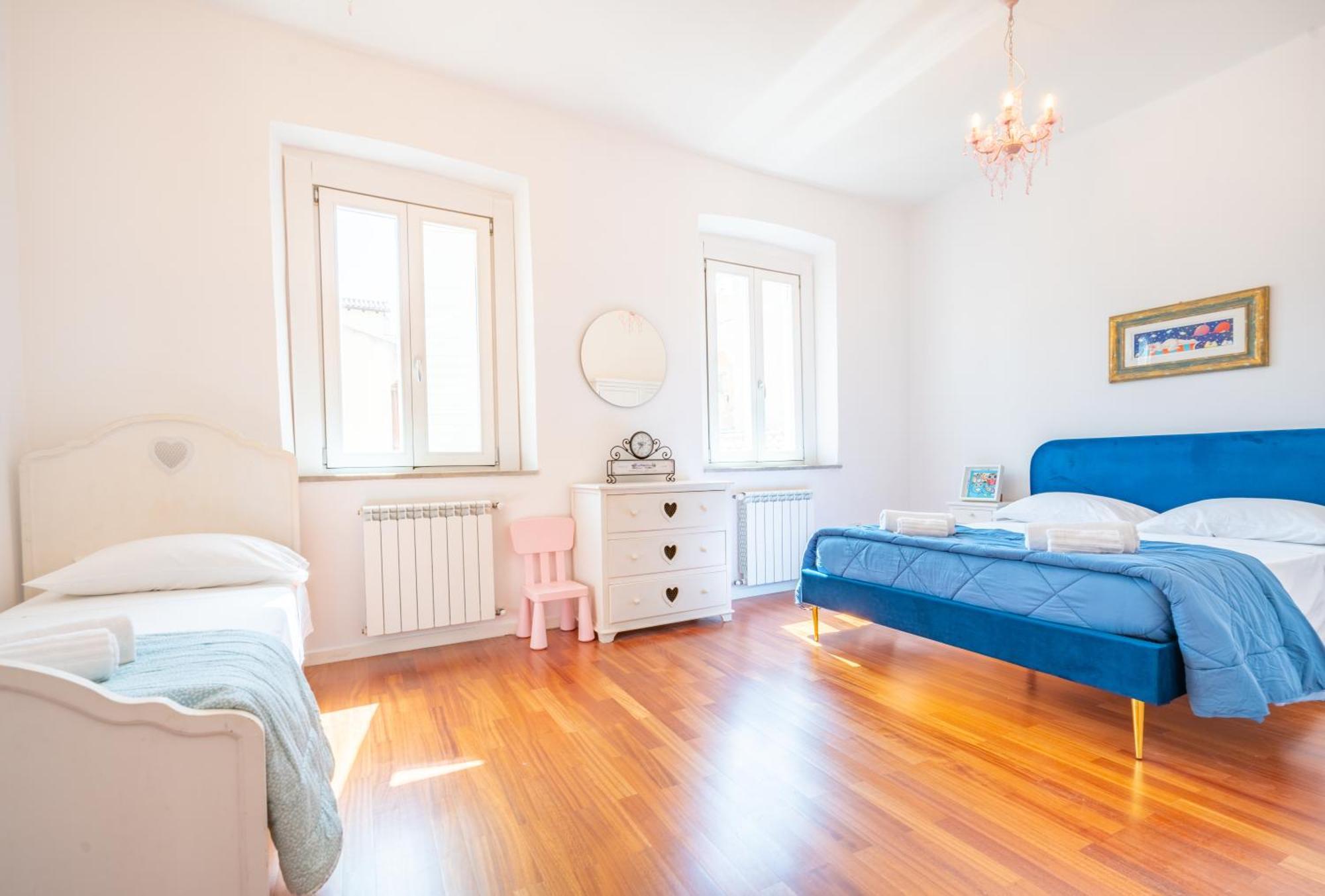Perle Gemelle In Marina Apartment Cagliari Ngoại thất bức ảnh