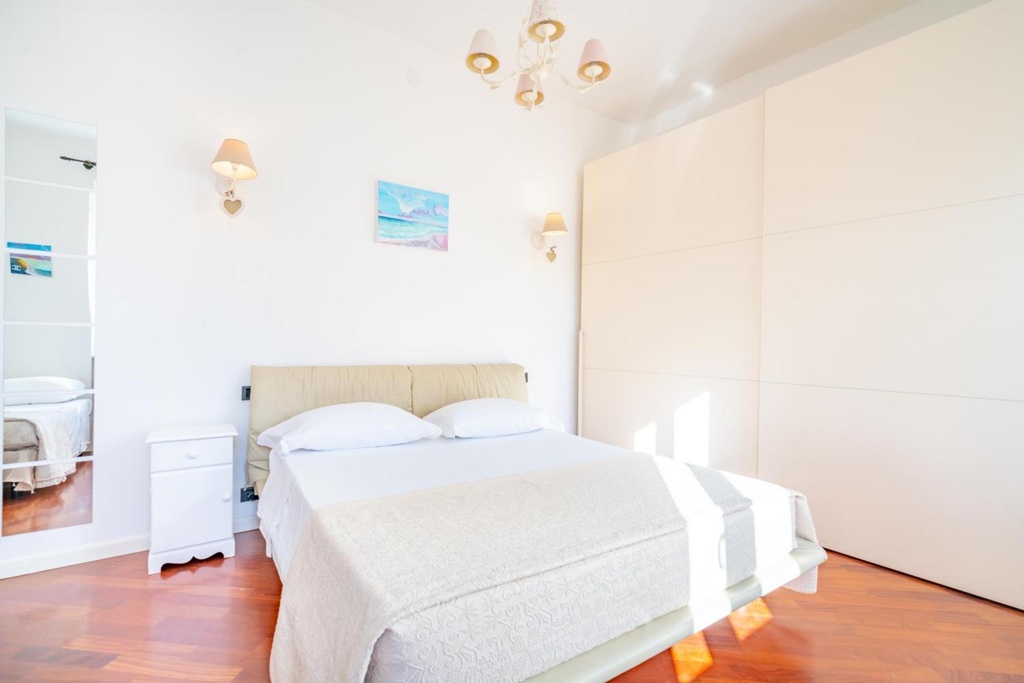 Perle Gemelle In Marina Apartment Cagliari Ngoại thất bức ảnh